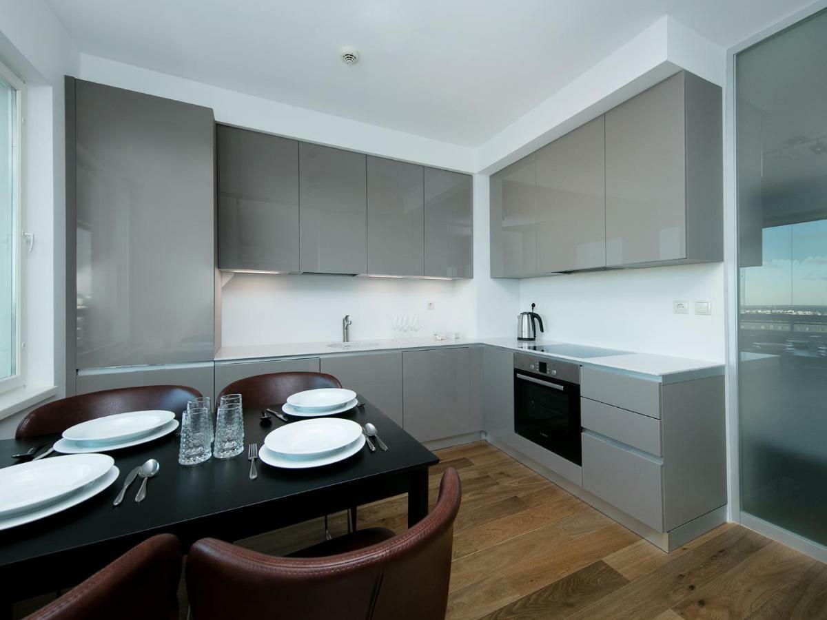 Viru Vaeljak Lux Apartment Tallinn Buitenkant foto